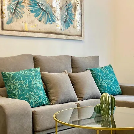 Charming Gran Via Apartment *