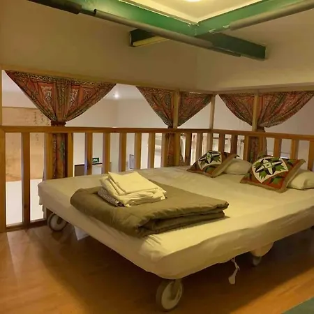 Apartamento Confortable Apartment *