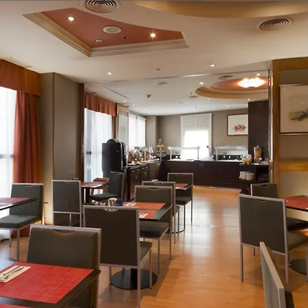 Hotel Crisol Via Castellana 4*