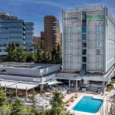 Novotel City Las Ventas 4*