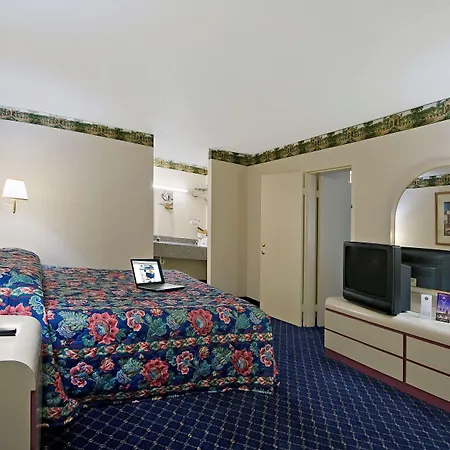 Hotel Pullman Airport & Feria