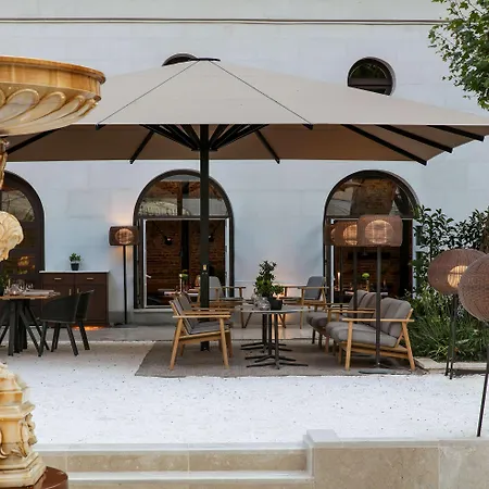 Hotel Palacio De Los Duques Gran Melia - The Leading Of The World