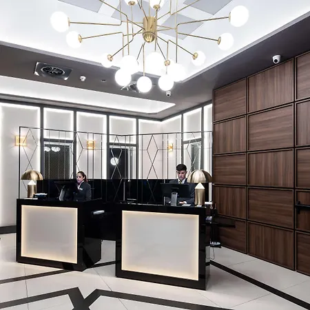 Hotel Catalonia Gran Via 4*