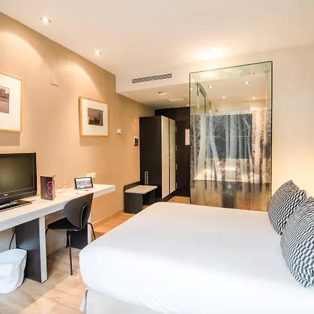 Hotel Petit Palace Chueca 3*