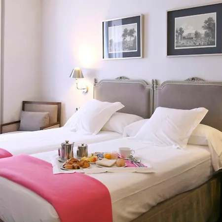 Hotel Meninas - Boutique Opera 4*