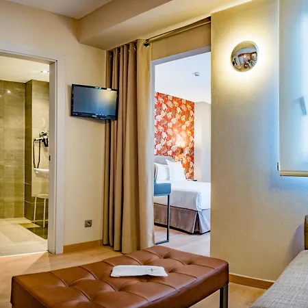 Hotel Meninas - Boutique Opera 4*