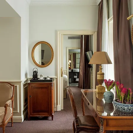 Fenix Gran Melia - The Leading Of The World Hotel