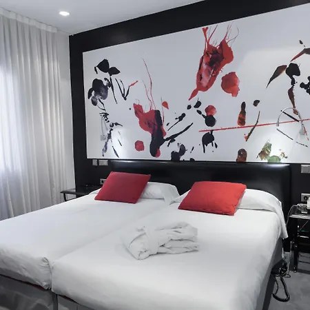 Inhala Garden Hotell 4*