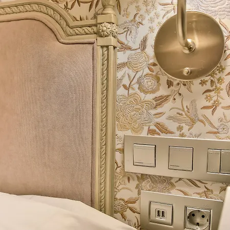Hotel Meninas - Boutique Opera Madrid