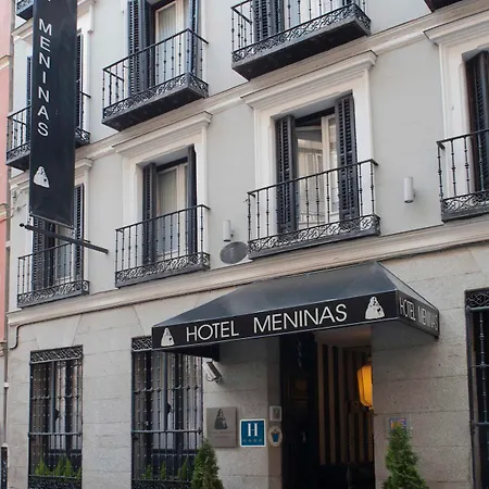 Meninas - Boutique Opera 4*
