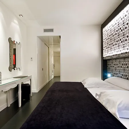 Hotel Vincci Via - 66