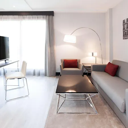 Novotel Center 4*