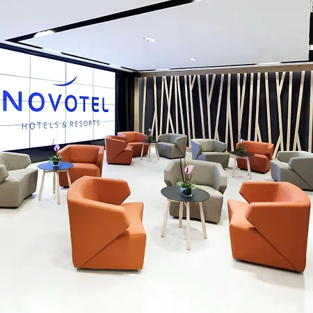 Novotel Center Hotel 4*