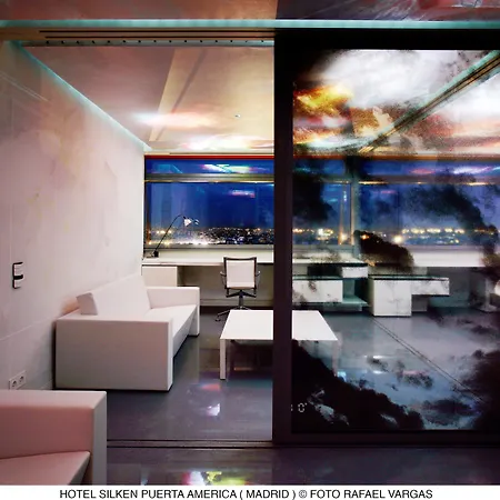 Puerta America 5* Madrid