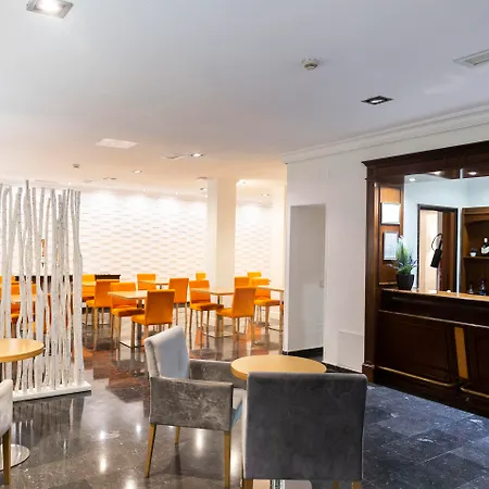 Serrano Hotel 4*