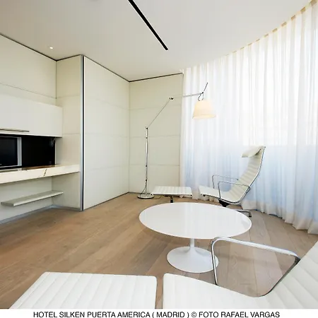 Puerta America 5* Madrid