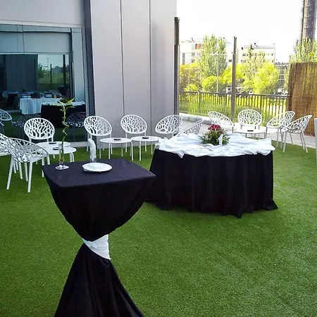 Nuevo Hotel Madryt