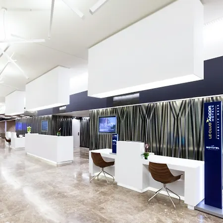 Novotel Center