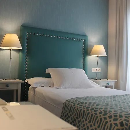 Szálloda Vincci Soma Madrid