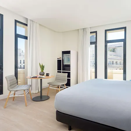 Innside By Melia Gran Via 4* Madrid