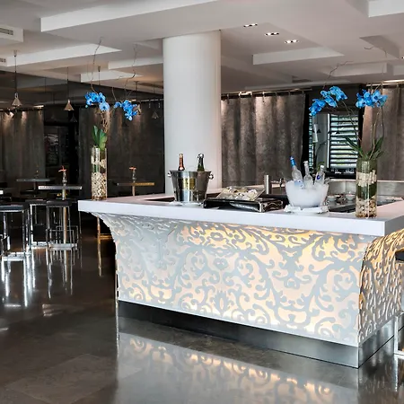 Puerta America Hotel