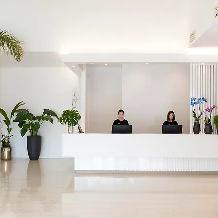 Hotel Puerta America 5*