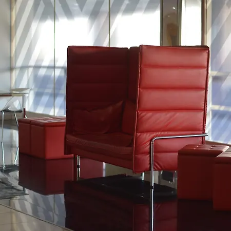Chamartin The One Hotell 4*