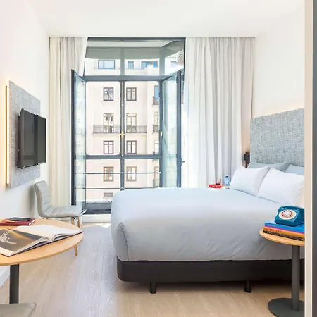Innside By Melia Gran Via Hotel 4*
