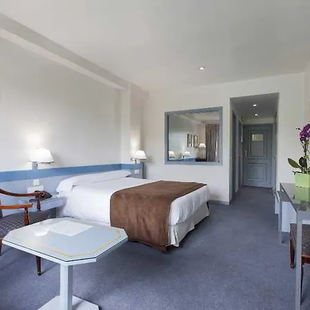 Hotel Espahotel Plaza De Espana 3*