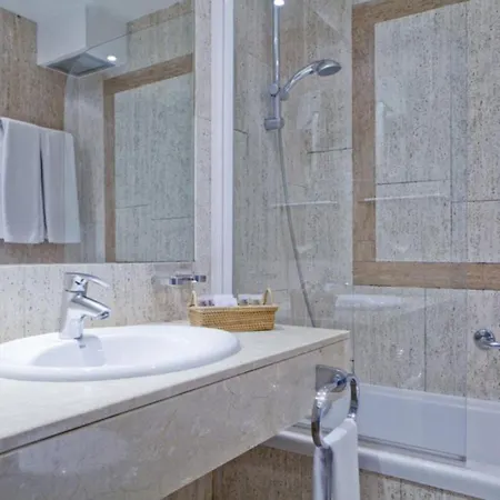 Espahotel Plaza De Espana 3*
