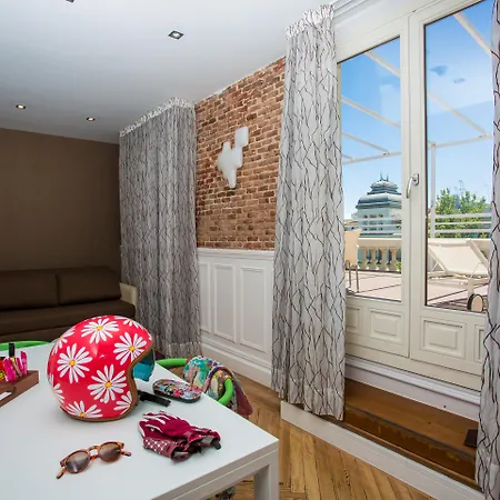 Petit Palace Lealtad Plaza Madrid