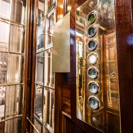 Intelier Palacio San Martin 4* Madryt