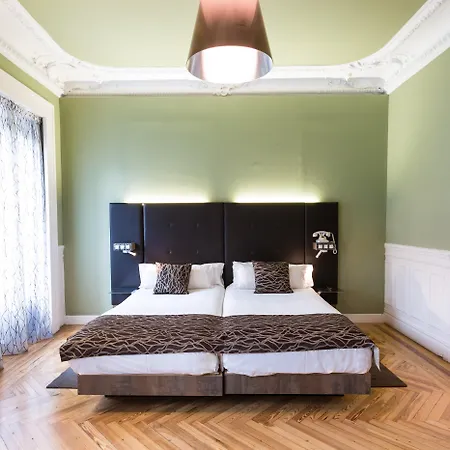 Hotell Petit Palace Lealtad Plaza Madrid