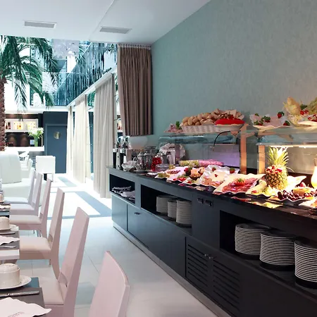 Hotell Nuevo Boston 4*