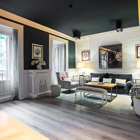 Petit Palace Lealtad Plaza 4* Madrid