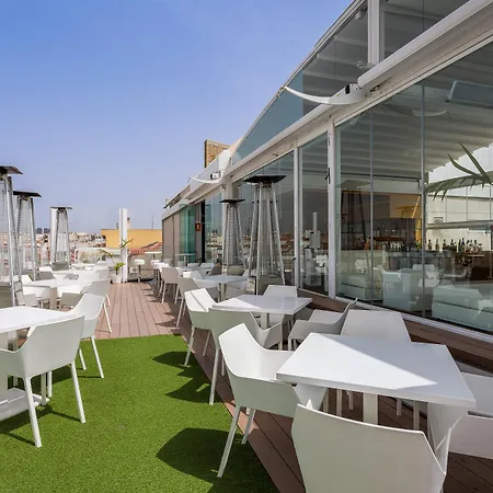 Mate Oscar Hotel 3*