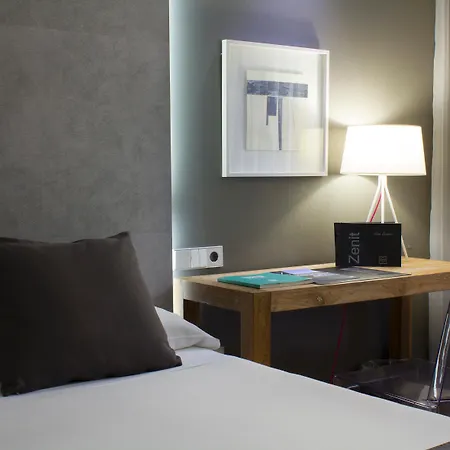 Zenit Conde De Orgaz Hotell Madrid