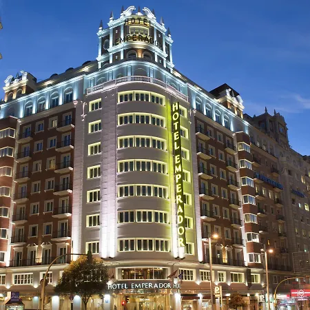 Emperador Hotel