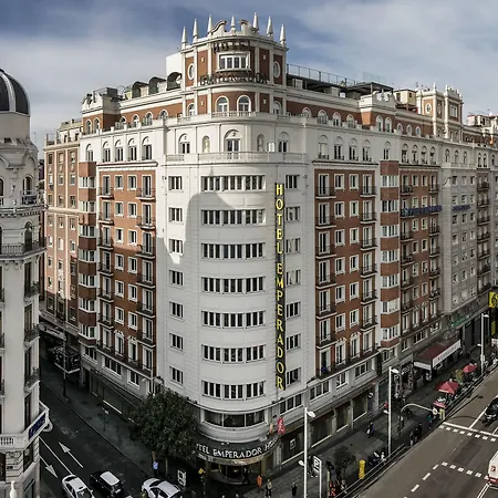 Emperador Hotel 4*