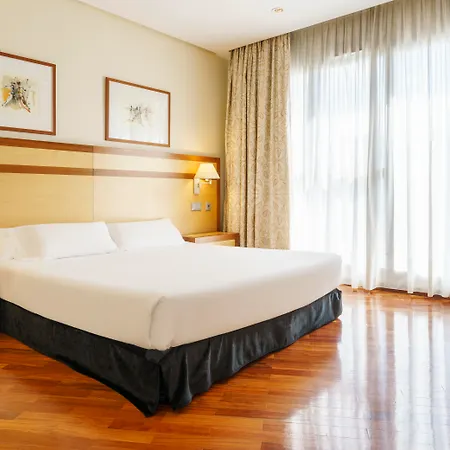 Hotel Ilunion Alcala Norte 4*
