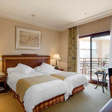 Intercontinental By Ihg Hotel