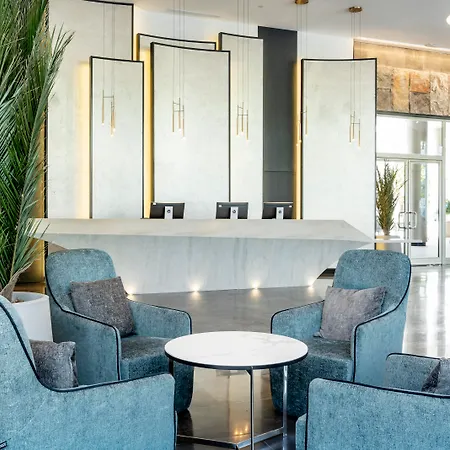 Hotel Ilunion Alcala Norte 4*
