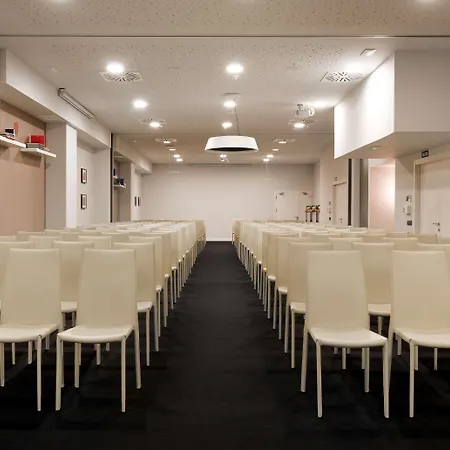 Nh Collection Suecia 5* Madrid