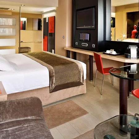 Hotel Melia Princesa 5*