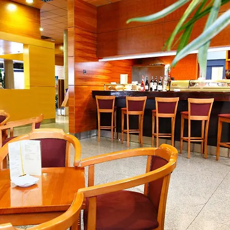 Eco Via Lusitana Hotel