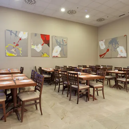 Porcel Ganivet Hotell 3*