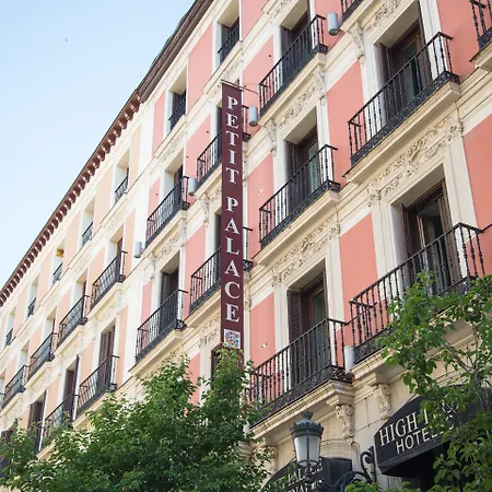 Petit Palace Arenal 3* Мадрид
