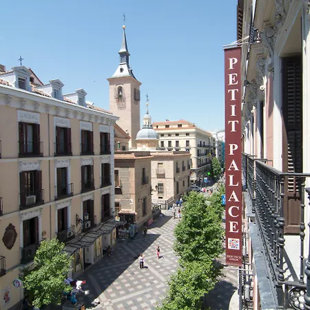Petit Palace Arenal 3* Мадрид