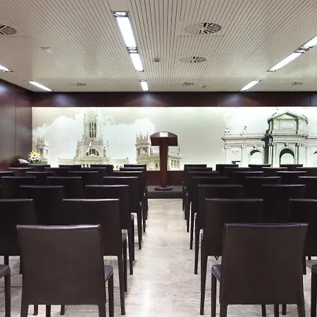 Praga Hotel 4*