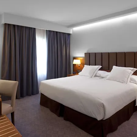 Claridge 4*